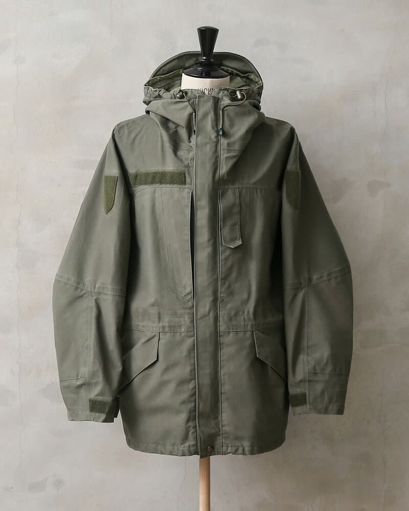 実物 USED オーストリア軍 アルパイン GORE-TEX フィールドパーカ【クーポン対象外】【I】｜マウンテンパーカー ミリタリージャケット メンズ アウター 軍放出品 軍モノ おしゃれ 大きいサイズ ユーロミリタリー 古着 オリーブ thumbnail 3