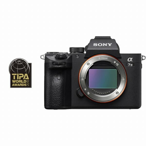 SONY｜ソニー α7III ミラーレス一眼カメラ ブラック ILCE-7M3 [ボディ単体][ILCE7M3]