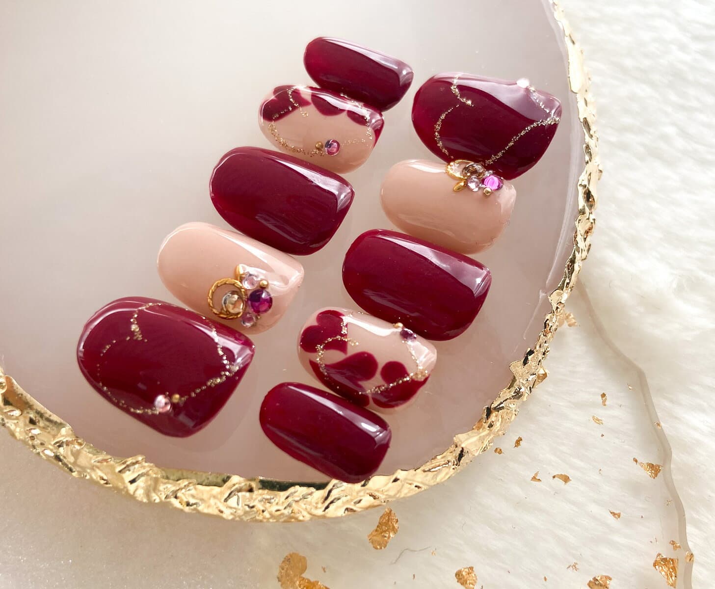 【送料無料】【フリーサイズ16枚入り・両面テープ・ヤスリ付き】★ネイルチップ★　当店オリジナルハンドメイド　大人ハートネイル | ネイル、つけ爪、ジェルネイル、アクセサリー、NailTip