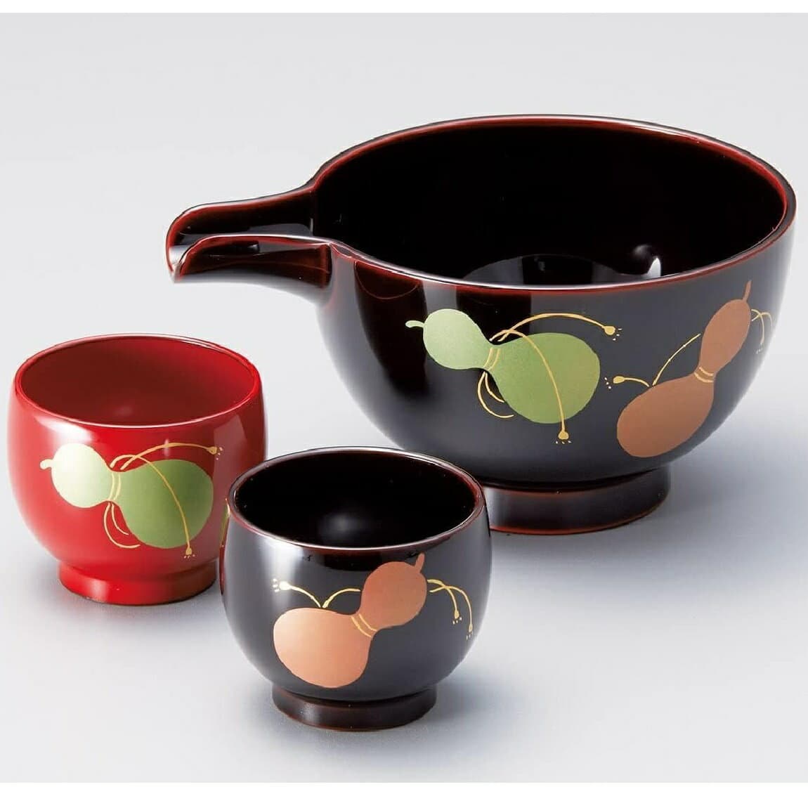 越前漆器 越前塗り 酒器揃 ひさご蒔絵 (酒器)約14.0×10.9×7.0cm (ぐい呑)約φ5.6×4.6cm×2客 手描き蒔絵