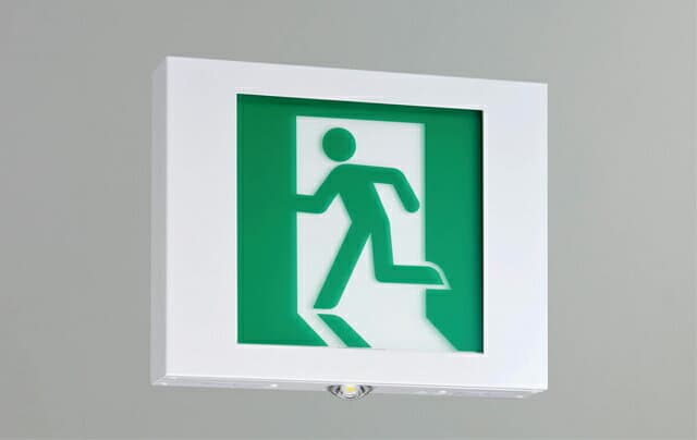 β東芝 照明器具【FBK-42701XL-LS17】点滅形天壁直付片面誘導灯 本体のみ {B}