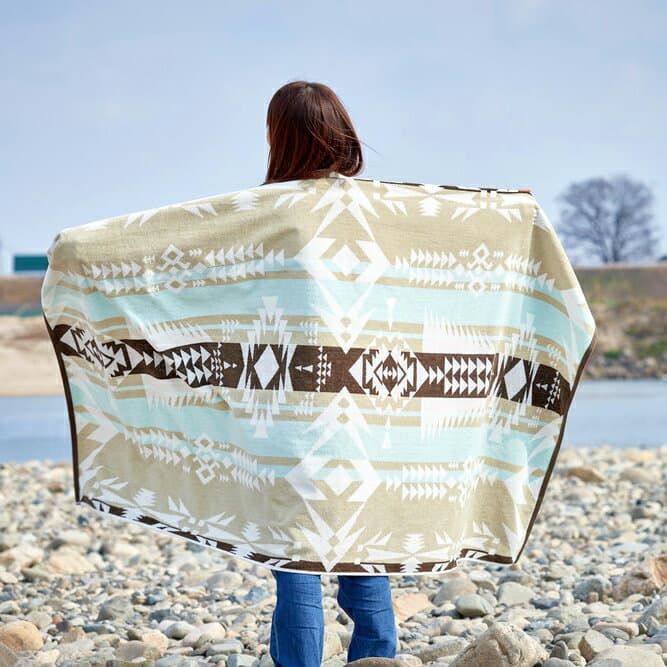 【メーカー直送】【代引不可】【日時指定不可】【北海道・沖縄・離島不可】萩原 綿100%のタオルブランケット ラファ 約100×178cm 270080000