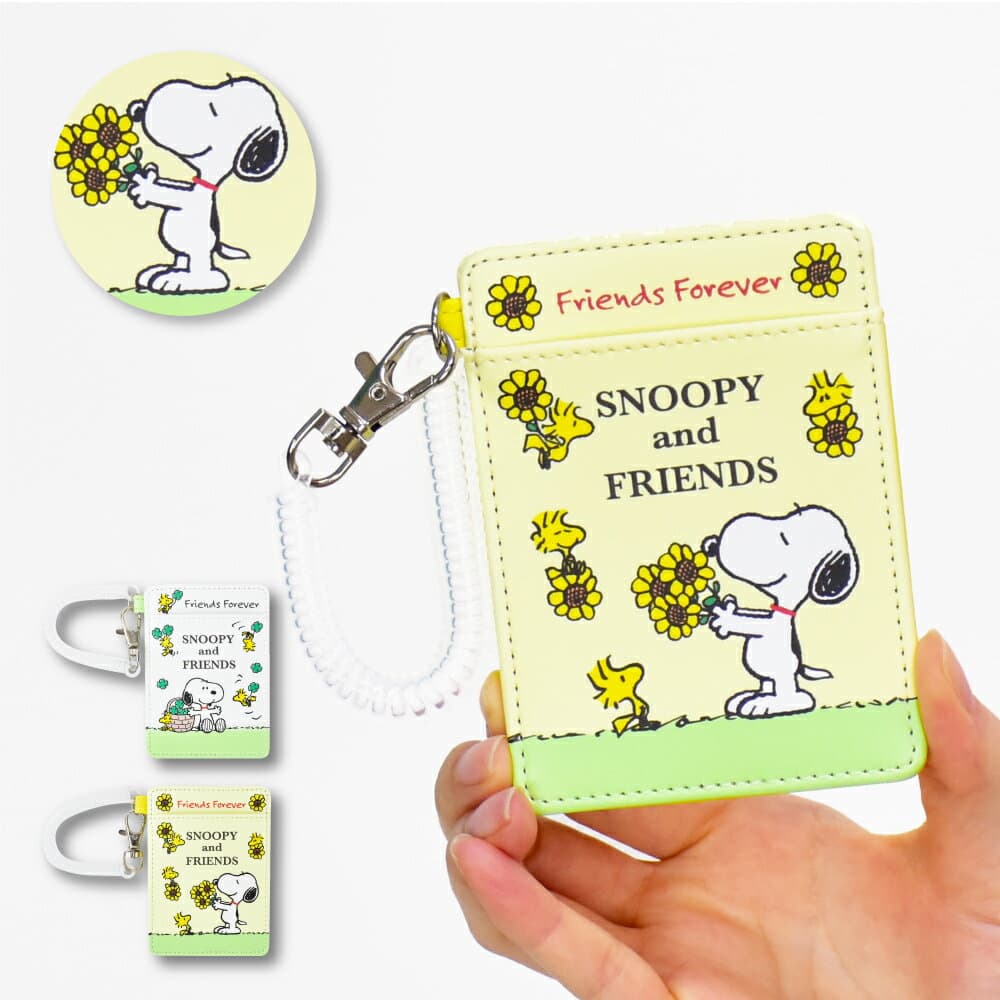 スヌーピー パスケース 定期入れ 合皮 コイルチェーン付き コンパクト レディース 女子 女の子 男女兼用 通勤 通学 旅行 大人 大学生 高校生 学生 小学生 子供用 かわいい 可愛い キャラクター グッズ 人気