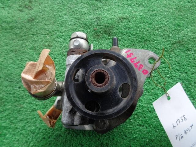 【中古】中古部品 ムーヴ L175S パワステベーンポンプ 【3340030100-017299500043300】