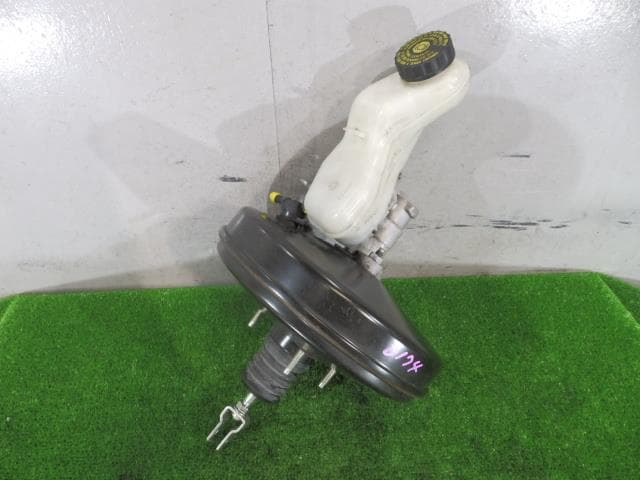 【中古】中古部品 アベンシス ZRT272W ブレーキマスター 【3260250000-000025017447160】