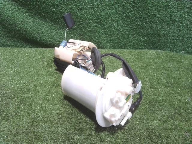 【中古】中古部品 プリウス ZVW51 フューエルポンプ 【3260300000-230427000620600】