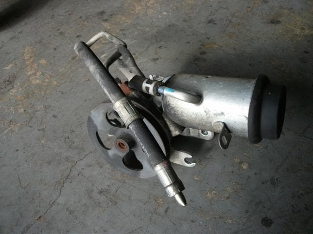 【中古】中古部品 プロボックス NLP51V パワステベーンポンプ 【3310190100-000801451543300】