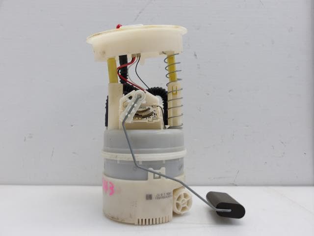 【中古】中古部品 BMW ミニ ZF16 フューエルポンプ 【3310250100-000233034320600】