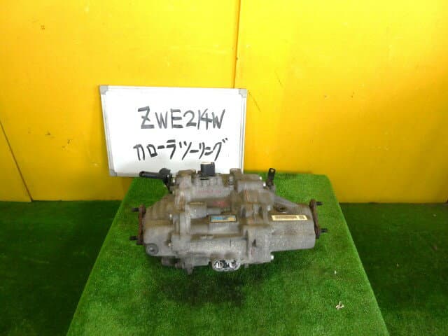 【中古】中古部品 カローラツーリング ZWE214W リアリジットデフ 【3331010600-250522000241220】