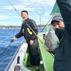 【ふるさと納税】 つり船 丸十丸 カワハギ釣り乗船券 海 釣り 船 舟 魚 沖釣り 漁船 乗船券 カワハギ フィッシング オフショア ライフジャケット 貸出 新鮮魚 魚介 初心者 歓迎 体験 チケット 観光 思い出 子ども 神奈川県 三浦市 おすすめ ランキング プレゼント ギフト