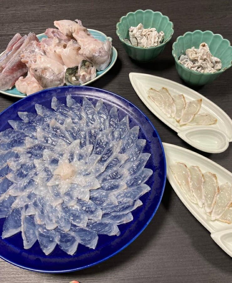 【ふるさと納税】【TVで紹介されました】グルメ民宿はまもと 宿泊クーポン券1万円分 [C-103001] / 旅サラダ 11/30 放送 [BFDE001]