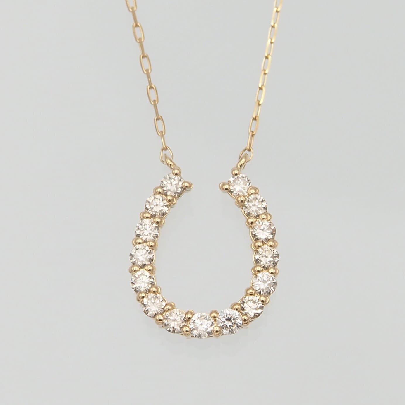 【ふるさと納税】0.20ct ダイヤモンド 馬蹄型ペンダントネックレス 選べるカラー ふるさと納税 ネックレス ペンダント ジュエリー 昭和町 山梨県 送料無料 SWBT002 thumbnail 2