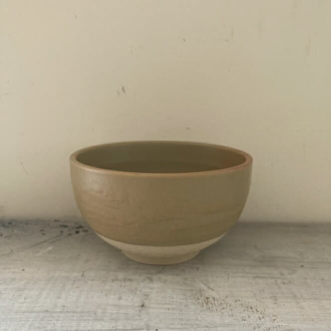 【fucca】新商品　抹茶碗　黄土　ボウル　小丼　テーブルウエア　美濃焼　日本製　国産　お茶　日本茶　抹茶　日本の暮らし　和の暮らし — 1/3