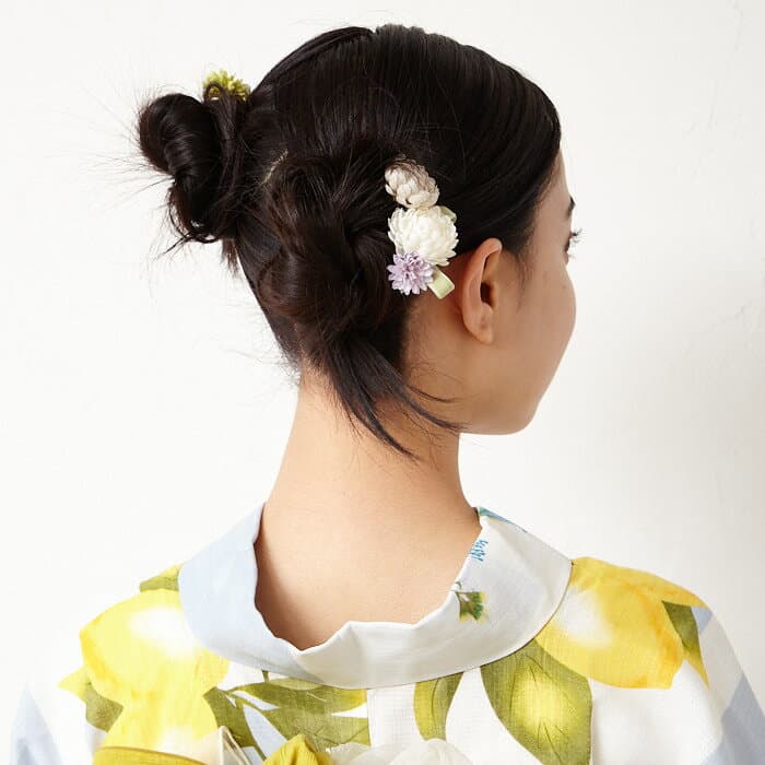 【先着順！最大10%OFFクーポン 10/4 20:00〜10/9 1:59】 ぽんぽん菊Uピン公式 ふりふ ヘアピン ヘアクリップ Uピンセット 4点セット 大正ロマン お花 菊 マム 結婚式 3歳 3才 7歳 7才 レトロ モダン かわいい 髪飾り 浴衣 ヘアアクセサリー ギフト プレゼント thumbnail 3