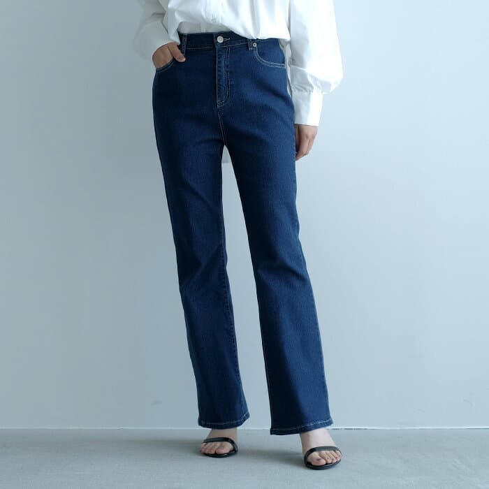 デニム フレアパンツ レディース M L LL 3L ストレッチデニム フレア パンツ ウエストゴム カジュアル 大人 シンプル 大きいサイズ フレアデニム レディースジーンズ フレアーパンツ フレアデニムパンツ レディースデニムパンツ ≪ゆうメール便配送30・代引不可≫ 楽天ROOM thumbnail 2