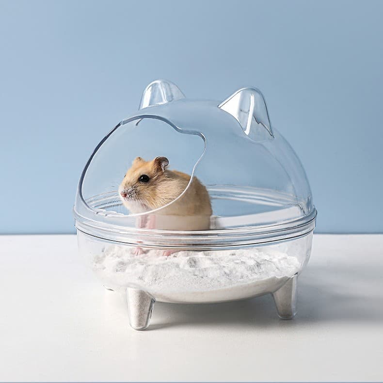ハムスタートイレ 砂風呂 砂浴び 砂浴び容器 サンドバス 砂場 小動物用 ケージ用品 お手入れ簡単 かわいい 風呂 バスルーム お風呂 中が見える クリア 透明 トイレタリー ペット用品 小動物用品 砂遊び カバー付き 飛び散りにくい おしゃれ クリア 中が見える クマ型 耳付き thumbnail 2
