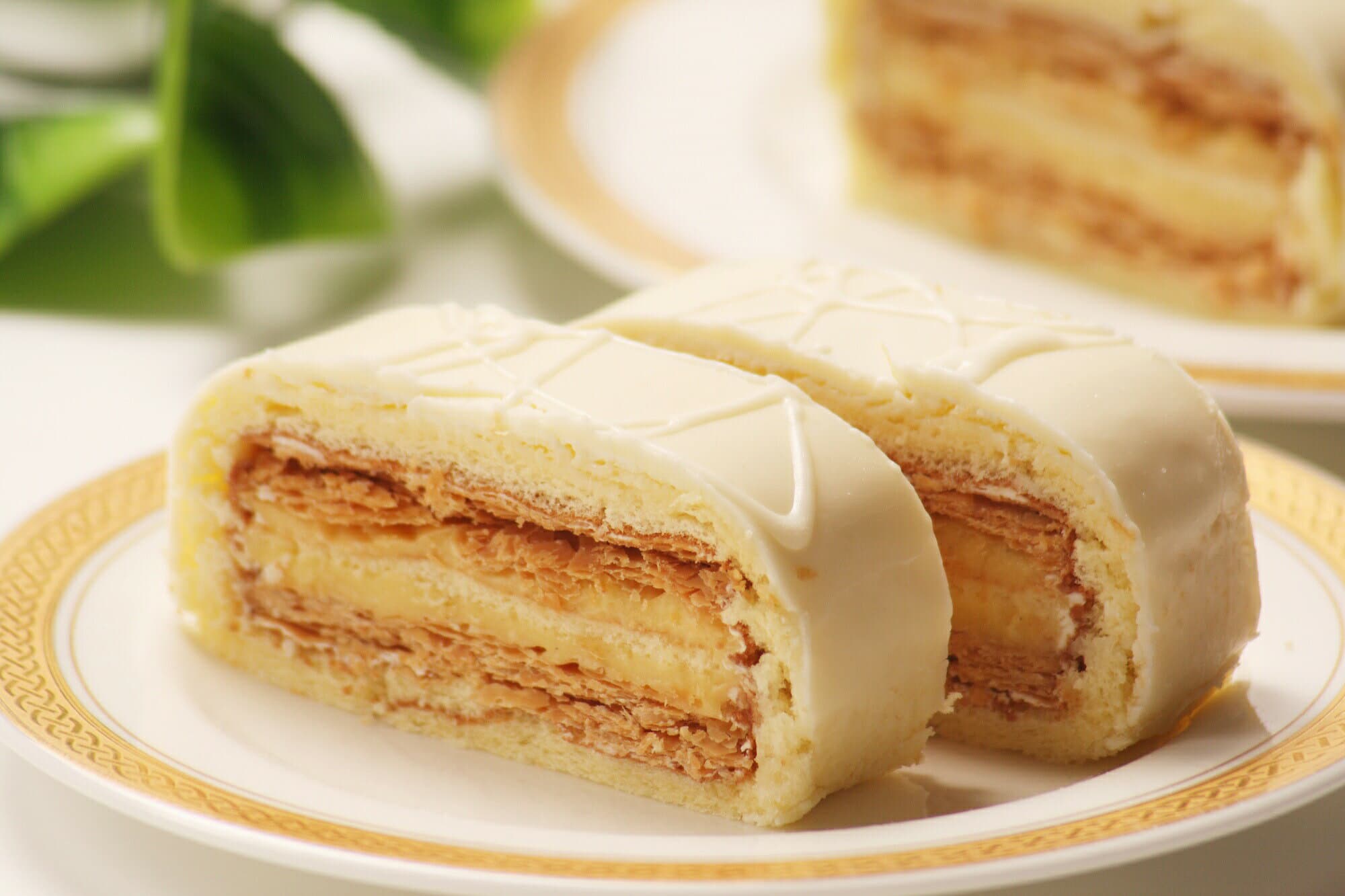 五島軒 公式 函館ミルフィーユ（ホワイト） 函館 ギフト 冷凍 プレゼント ギフト パイ ホワイトチョコ ホワイトチョコレート 母の日 御歳暮 ホワイトデークリスマス