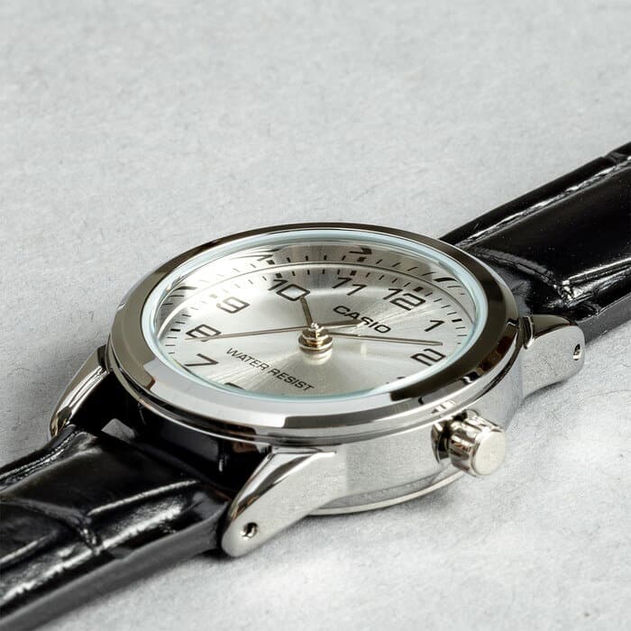 【10年保証】【日本未発売】CASIO STANDARD カシオ スタンダード LTP-V001L-7B 腕時計 時計 ブランド レディース キッズ 子供 女の子 チープカシオ チプカシ アナログ ブラック 黒 シルバー レザー 革ベルト 海外モデル ギフト プレゼント thumbnail 2