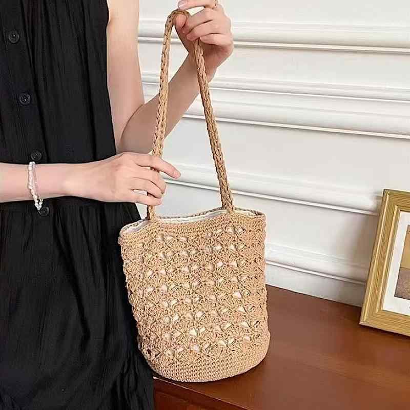 バッグ レディース 韓国風 上品 エレガント コットン 透かし編み 手編み カゴバッグ 肩掛け ワンショルダー 手提げ 横型 スクエア リゾート ビーチ サマー デイリーユース お出かけ カジュアル ブラウン ベージュ