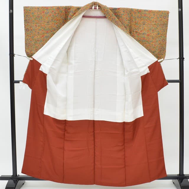 ＼17周年SALE★ポイント10倍+50%OFF／【30%OFF★在庫復活】 【中古】 小紋 リサイクル着物 正絹 仕立て上がり 縮緬 女性 裄60.5cm S 身丈151cm S 茶色系 花文様 良品★★★ 【着物ひととき】 pp1172b【福】 thumbnail 2