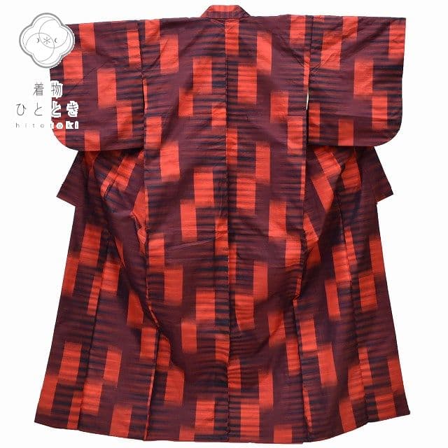 ＼17周年SALE★ポイント10倍+50%OFF／【中古】 紬 リサイクル着物 身丈158cm 裄丈64.5cm 正絹 仕立て上がり つむぎ M 赤系 霞文様 良品 [ 着物 中古 帯 リサイクル 振袖 浴衣 袴 和服 古着 ] rr0952b