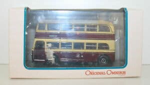 【送料無料】ホビー　模型車　車　レーシングカー コーギーダブルデッキトランスポートカーディフ