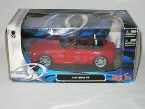 【送料無料】ホビー　模型車　車　レーシングカー パッケージmaisto 124 bmw z4emballe et inutilise