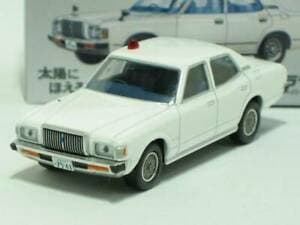 【送料無料】模型車 モデルカー トミカクラウンドアハウルサンat the time of tomica crown 4 door ht2000 howl sun vol01 what is