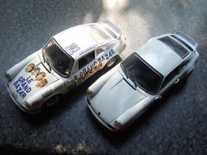 【送料無料】模型車　スポーツカー　レアポルシェカレラユニバーサル2 x rare porsche carrera rs sportwagenenmodelle by universal hobbies in 118