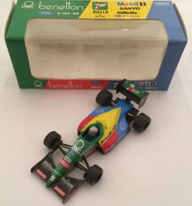 【送料無料】模型車　スポーツカー　オニキスフォーミュラベネトンフォードナニーニダonyx formula 1 143 benetton ford b18889 a nannini nr19 camel