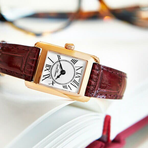 フレデリックフレデリック・コンスタント フレデリックコンスタント FREDERIQUE CONSTANT クラシックカレ レディース腕時計 スイス製 クォーツ シルバーダイアル 23mm×21mm 正規品 FC-200MC14【FC200MC14】 thumbnail 3