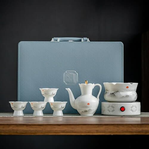 酒器 セット 徳利1個 盃4個 燗器1個 熱燗セット 徳利 おちょこ ぐい呑み とっくり 山水柄 酒器揃 持ち手付き お酒入れ お猪口 ギフトボックス付き シンプル 酒燗器 燗瓶 陶瓷 専用箱入り 業