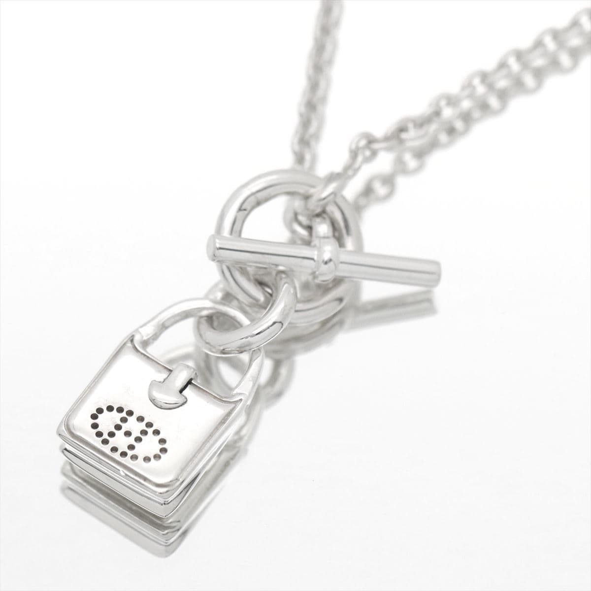 【ギフトランク】エルメス HERMES ネックレス エブリン アミュレット トグル ペンダント マンテル金具 シルバー Ag925 レディース 女性 誕生日 記念日 プレゼント ギフト 【動画】【中古】 thumbnail 2