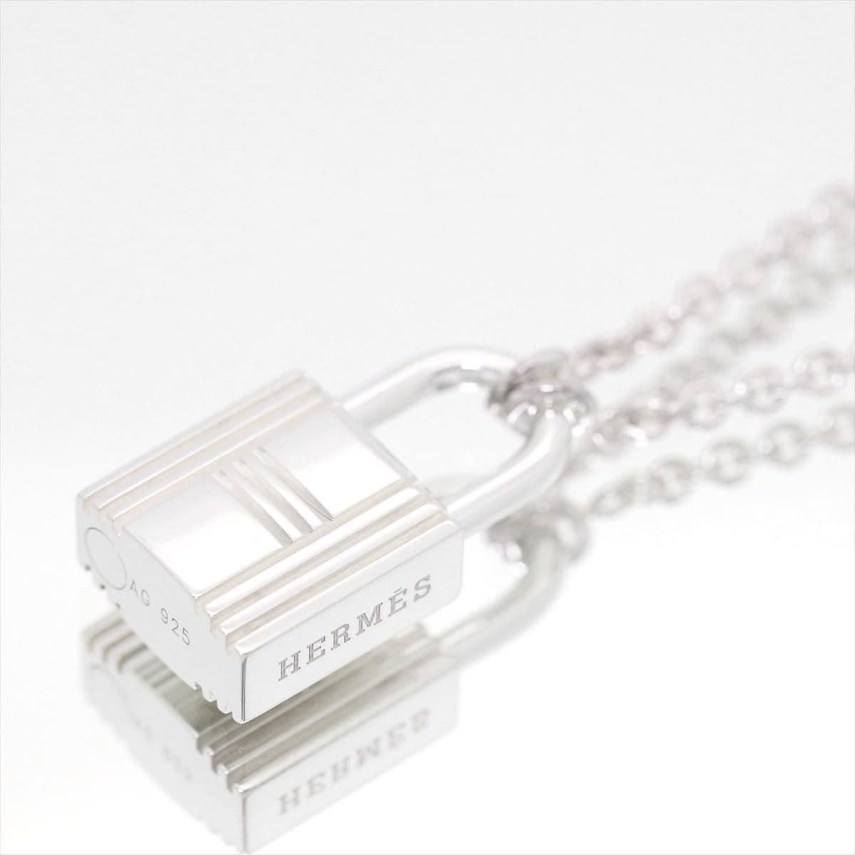 【ギフトランク】エルメス Hermes ネックレス カデナ ペンダント パドロック シルバー Ag925 レディース 女性 ジュエリー アクセサリー 誕生日 記念日 プレゼント ギフト【動画】【中古】 thumbnail 2