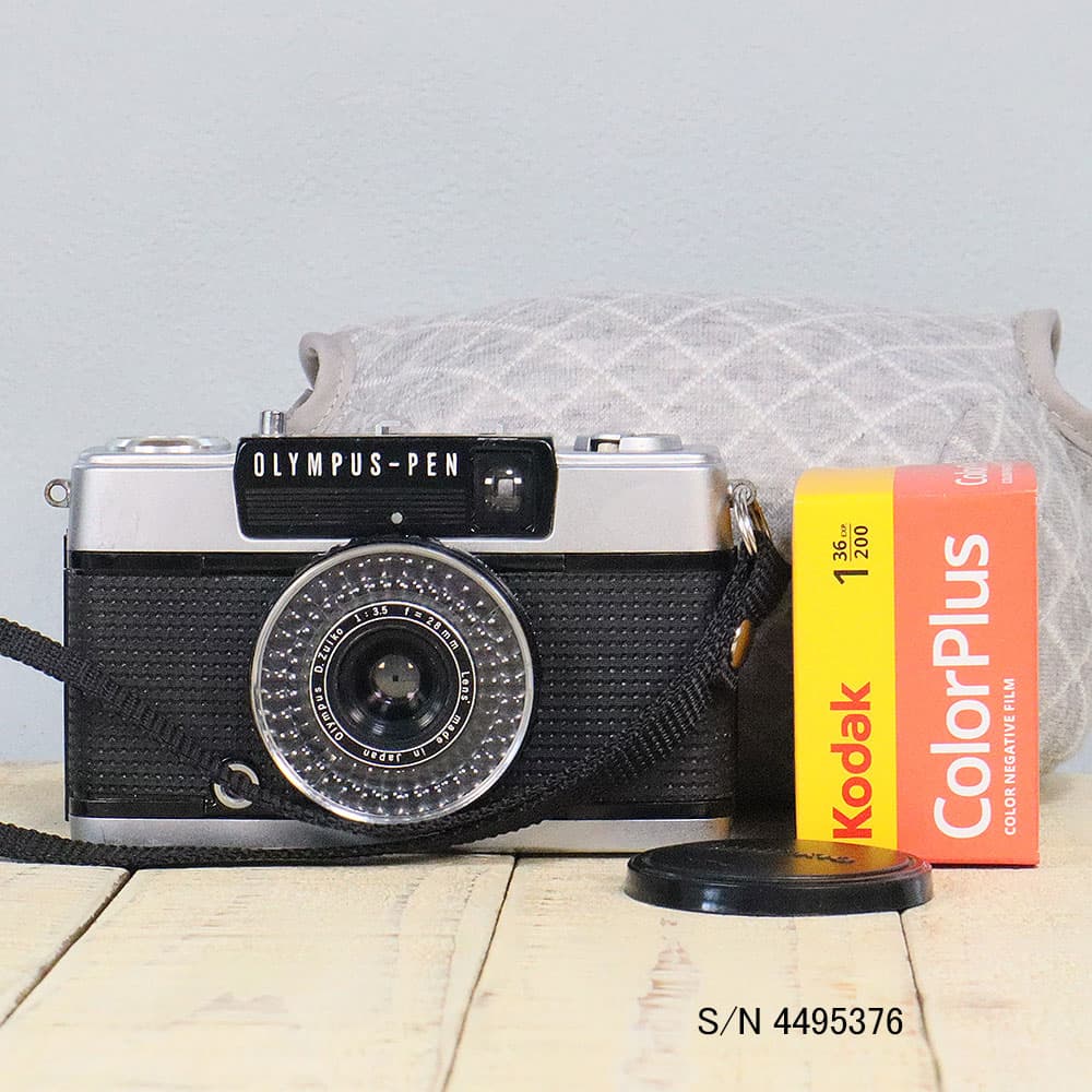 【整備済】【保証付 】　オリンパス　OLYMPUS PEN EE-3　S/N 4495376（ケース・フイルム付セット）　フィルムカメラ　フイルムカメラ　【中古】