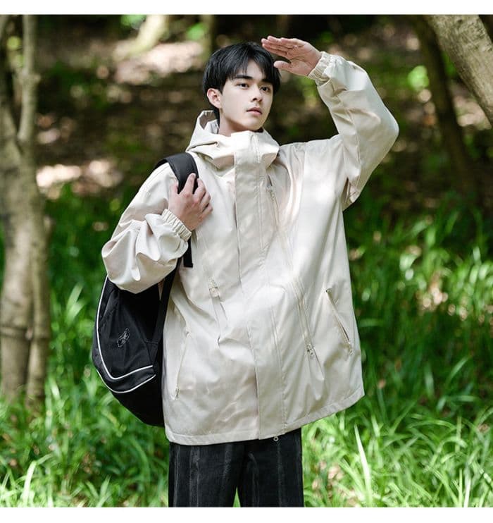 ユニセックスの多機能アウトドアジャケット レディース メンズ 防水ジャケット 春秋に最適な登山服 ジャケット 多機能ジャケット 春秋 ジップアップ ブルゾン フード付き 登山服 おしゃれ 無地 ブラック ベージュ コーヒー グリーン レッド thumbnail 3