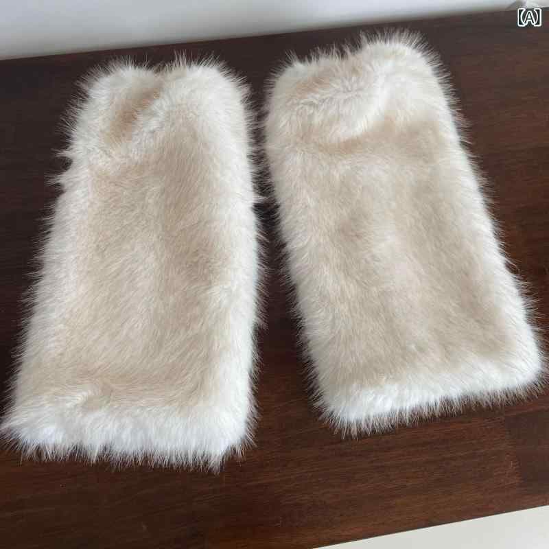 レッグウォーマー レディース Y2Kファッション フェイクファー もこもこ ふわふわ 脚カバー 秋冬 厚手 暖かい 防寒 美脚効果 ルーズソックス トレンド