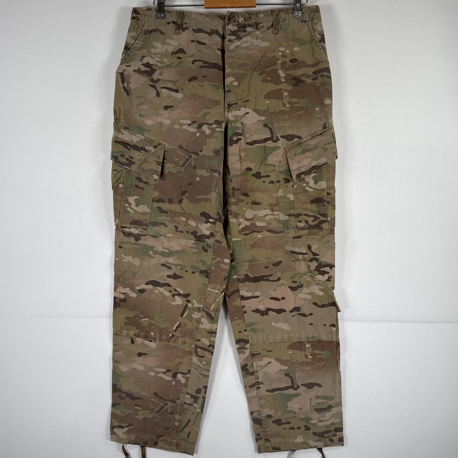 古着 ミリタリーロングパンツ コンバットパンツ マルチカム 米軍 実物 迷彩 カモフラ カーゴパンツ army medium short グリーン メンズ 【中古】