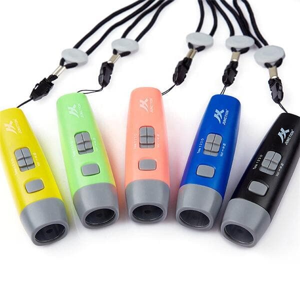 【予備笛付】熊除け（5色）電子ホイッスル 電子笛 3段階 3種類ホイッスル 防災 大音量 125db スポーツ サッカー バスケットボール 審判 団体競技 アウトドア 防犯 登山 害獣 対策 交通指令 緊急警告 ペットトレーニング 水泳 熊よけ thumbnail 2
