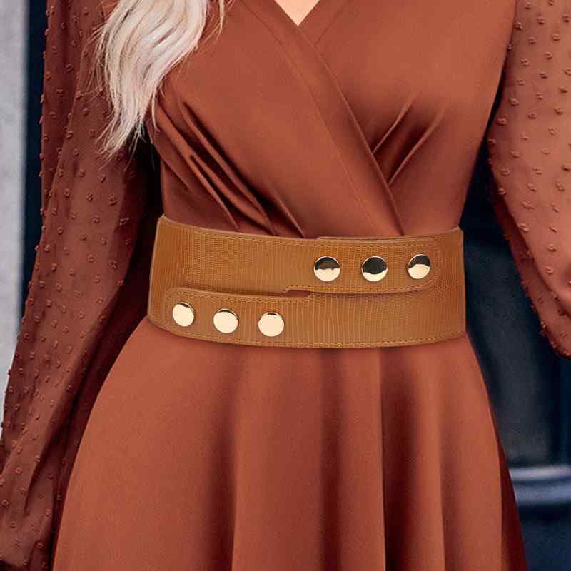 ベルト レディース 伸縮性 ゴム 幅広 サッシュベルト ウエストマーク 高級感 フェイクレザー 合皮 おしゃれ ファッション小物 カジュアル きれいめ スタイルアップ ワンピース ブラウス チュニック アウター 上から 万能