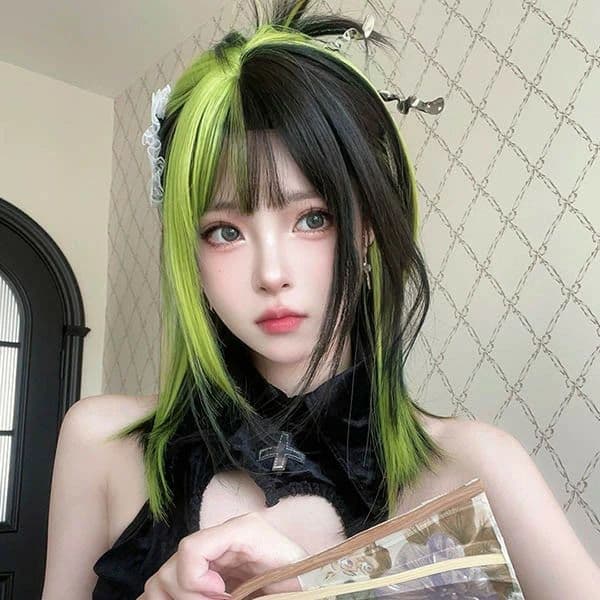 【送料無料】ウィッグ レディース フルウィッグ ミディアムウィッグ メッシュ ストレート 緑 ぱっつん前髪 前髪あり 可愛い かわいい 大人用 コスプレ ゴスロリ コスチューム 原宿風 仮装 超自然 かつら wig Lolita 小顔 文化祭 イベント 学園祭 ハロウィン dq108n1n1c6