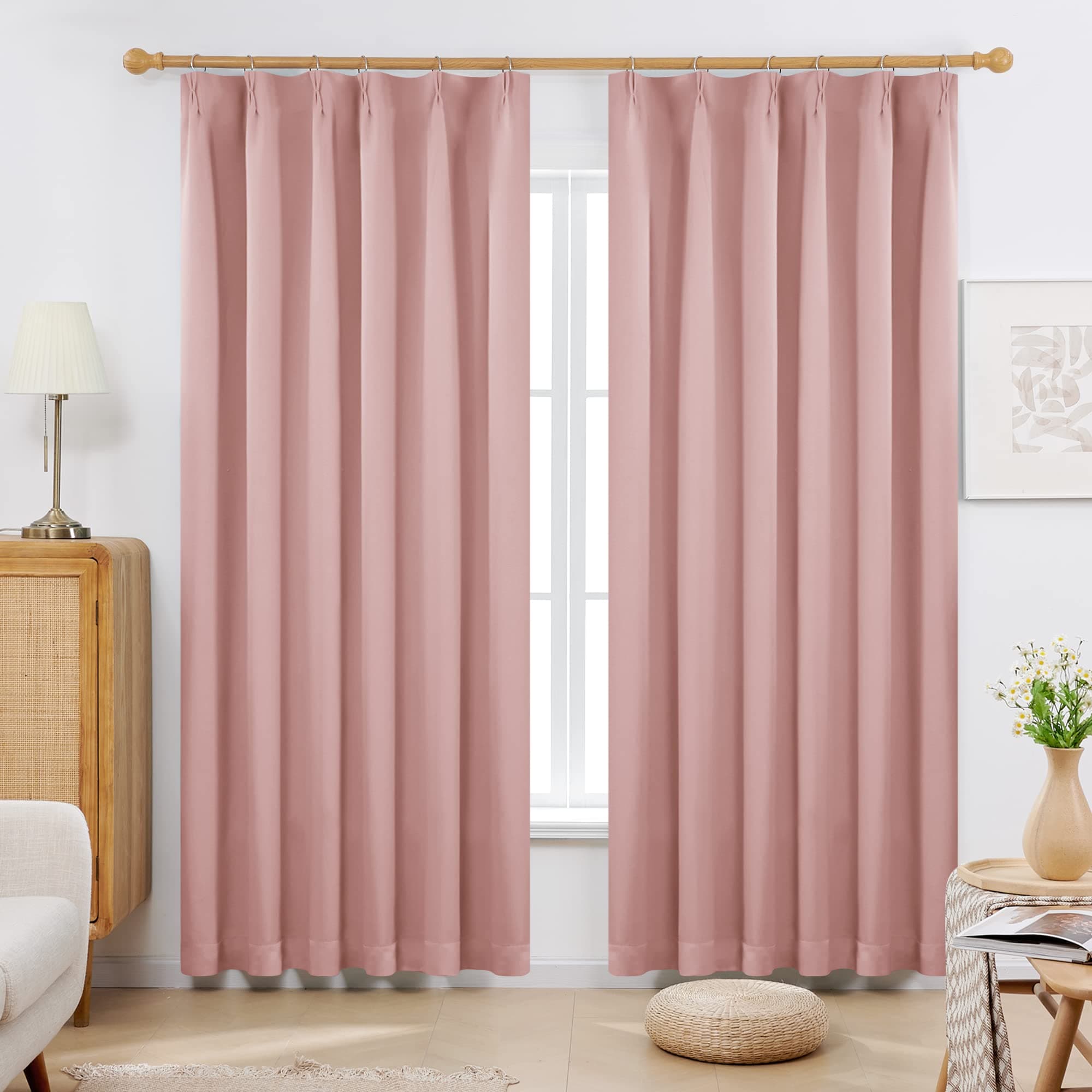 【まとめ買いで最大1000円OFFクーポン!】【送料無料】カーテン 2級遮光 2枚組 幅100×丈200cm 厚手 ドレープ 形態記憶 洗濯OK UVカット 遮光率99.91% やさしい採光と目隠し 省エネ 寝室 リビング用 アジャスターフック対応 ピンク