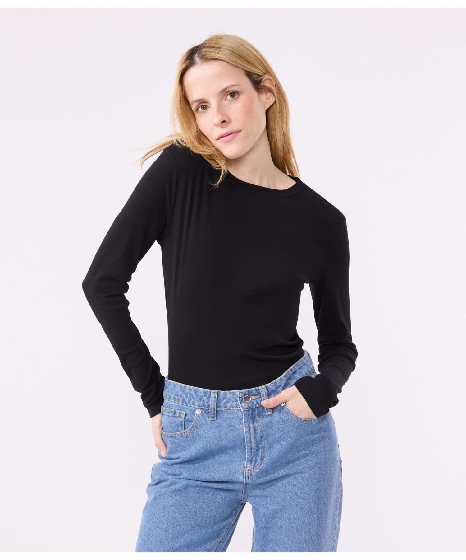 PETIT BATEAU クルーネック長袖Tシャツ プチバトー トップス カットソー・Tシャツ ホワイト ブラック ネイビー【送料無料】 thumbnail 2