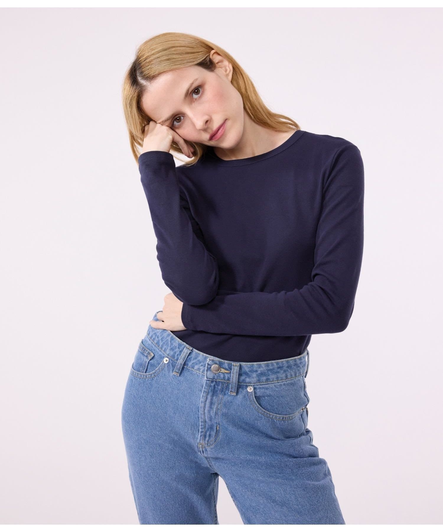 PETIT BATEAU クルーネック長袖Tシャツ プチバトー トップス カットソー・Tシャツ ホワイト ブラック ネイビー【送料無料】 thumbnail 3