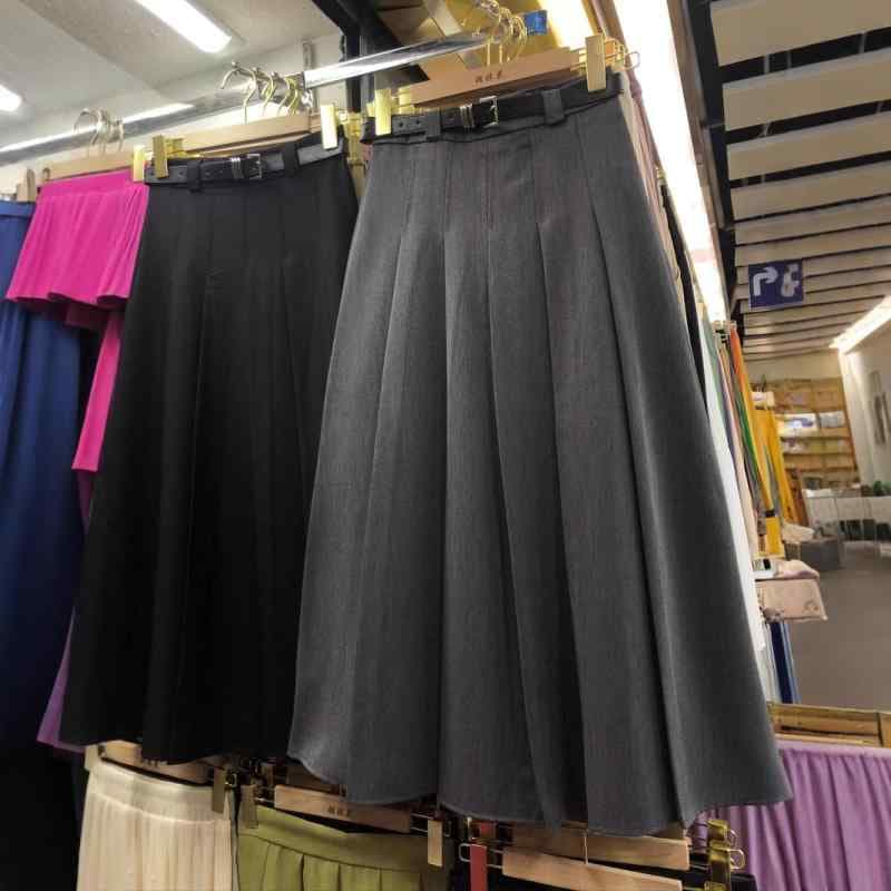 スカート レディース グレー 高見え ロングスカート Aライン フレアスカート ひざ下丈 ミモレ丈 ウエストゴム 体型カバー ゆったり 楽ちん きれいめ 上品 エレガント 高弾性 通勤 オフィス お出かけ 秋冬