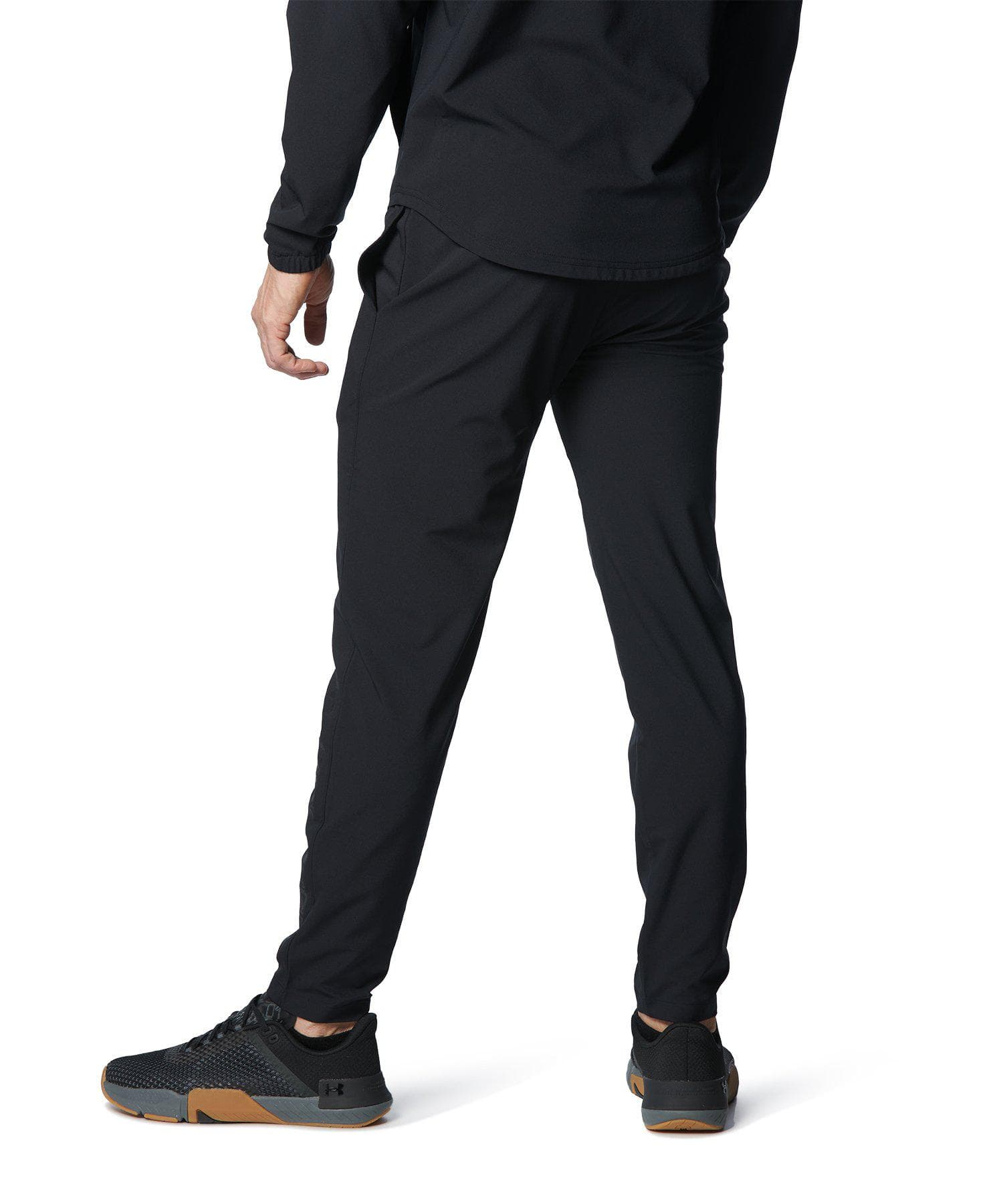 【20％OFF】公式 アンダーアーマー UNDER ARMOUR メンズ トレーニング ロングパンツ UA フレッシュウーブン パンツ 1378373 長ズボン ボトムス 軽量 ウーブン 保温 ベンチレーション ストレッチ ドローコード 調整可能 ポケット アウトドア スポーツ ジム 運動 部活 thumbnail 2