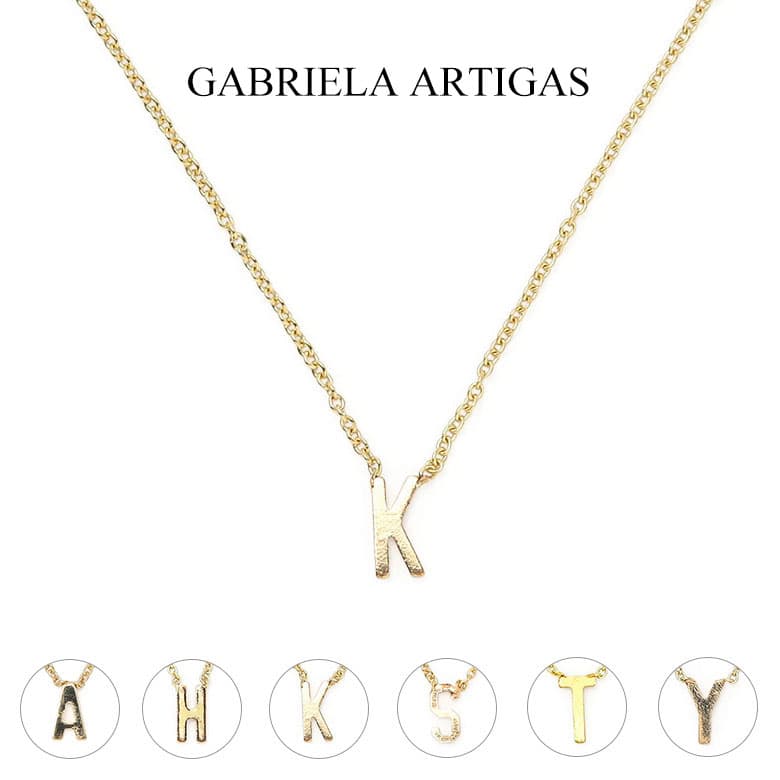 ガブリエラ アルティガス ネックレス ペンダント イエローゴールド GABRIELA ARTIGAS INITIAL NECKLACE イニシャル Yellow Gold ブランド ジュエリー アクセサリー かわいい おしゃれ レディース【レビュー】