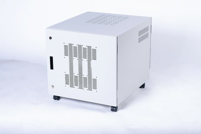サーバーキャビネットWキャスター付き移動式ワゴン PCケース 排熱 盗難防止鍵付き CPU パソコン収納 PC本体 ゲーム機本体 ネットワーク機器収納 データセンターラック 19インチ サーバーラック 情報通信機器