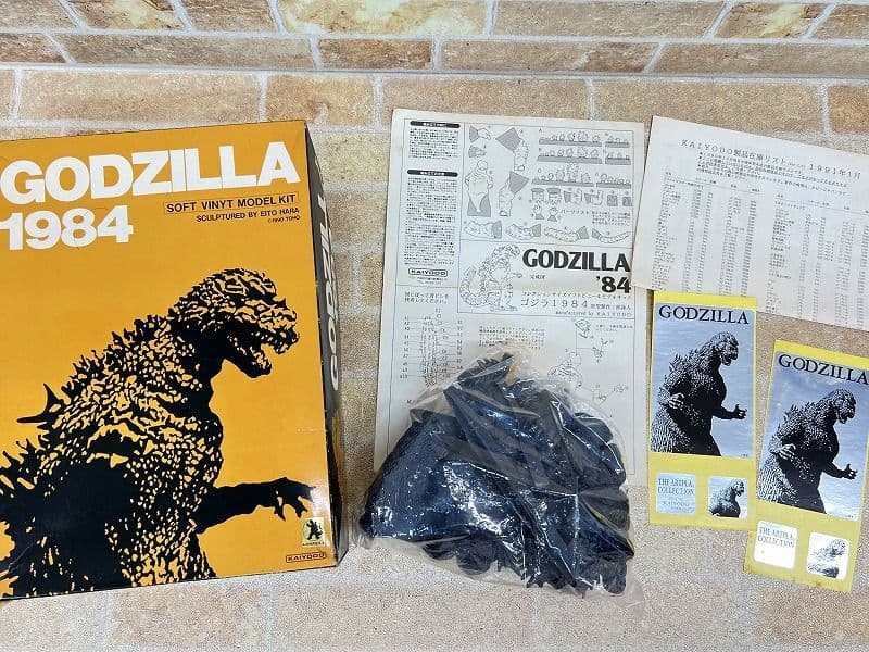 未組立品! 海洋堂 ゴジラ 1984 コレクションサイズソフトビニールモデルキット ガレージキット 【PL617y4】 — 1/9