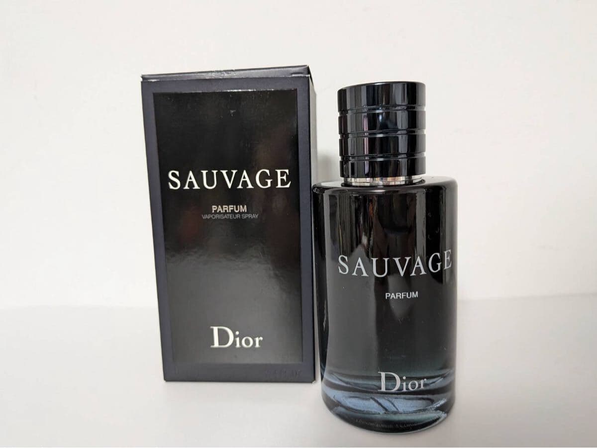 定価26400円 Dior ディオール ソヴァージュ パルファン 100ml SAUVAGE PARFUM 香水 メンズ ほぼ満タン 箱付き フランス製 — 1/3